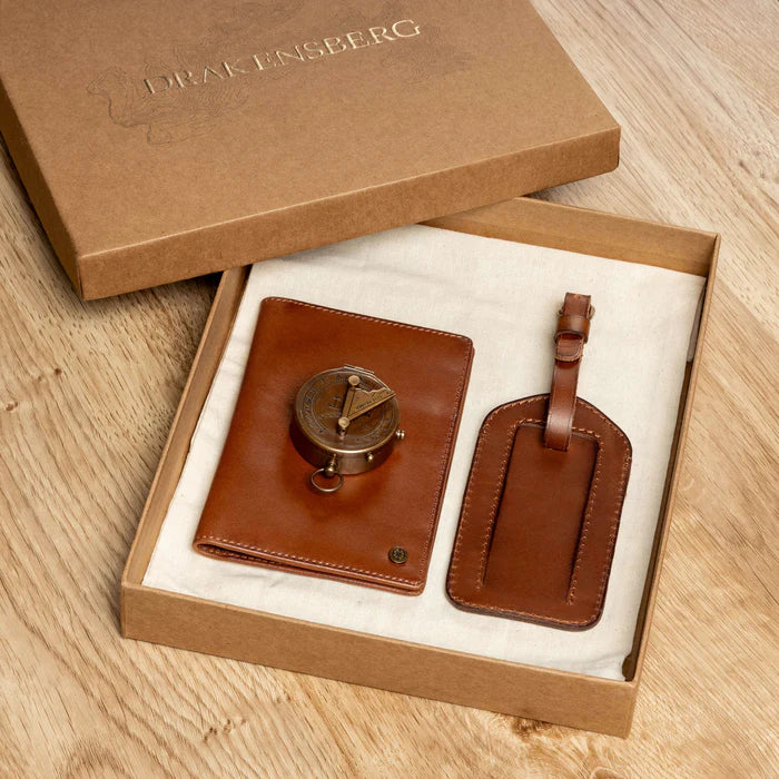 Giftset - PASSPORT COVER, LUGGAGE TAG & COMPASS