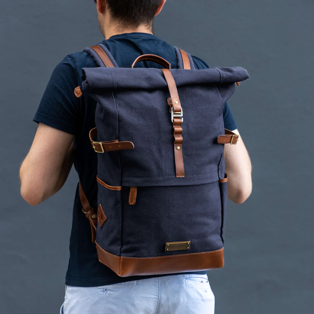 Shop Premium Rolltop Canvas Backpack - Wyatt – DRAKENSBERG