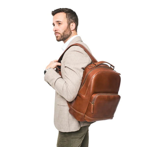 Chestnut-Brown Hero